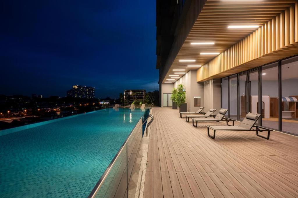 Societe 108 Hartamas Mont Kiara 2-6pax Apartment *