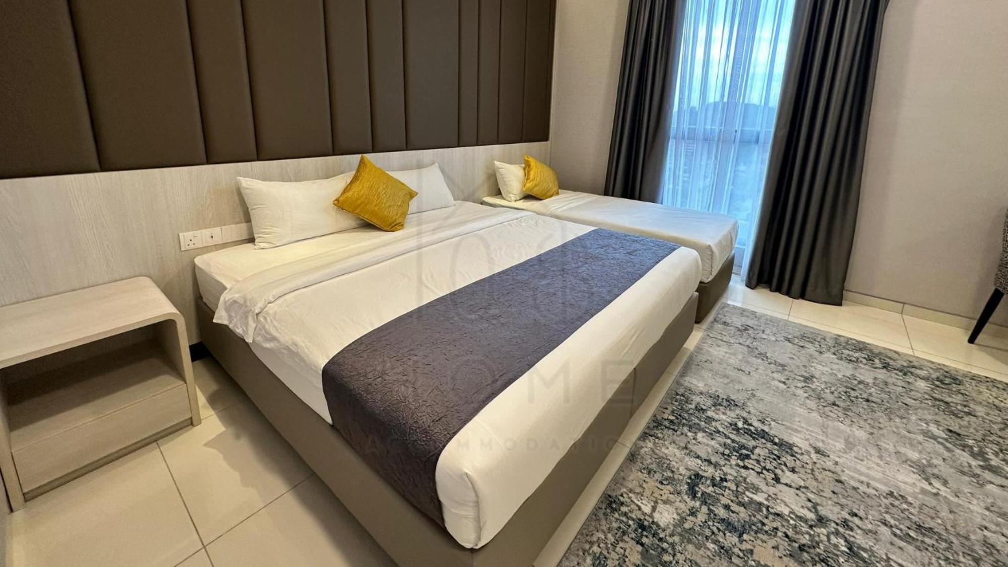 Societe 108 Hartamas Mont Kiara 2-6pax Apartemen *